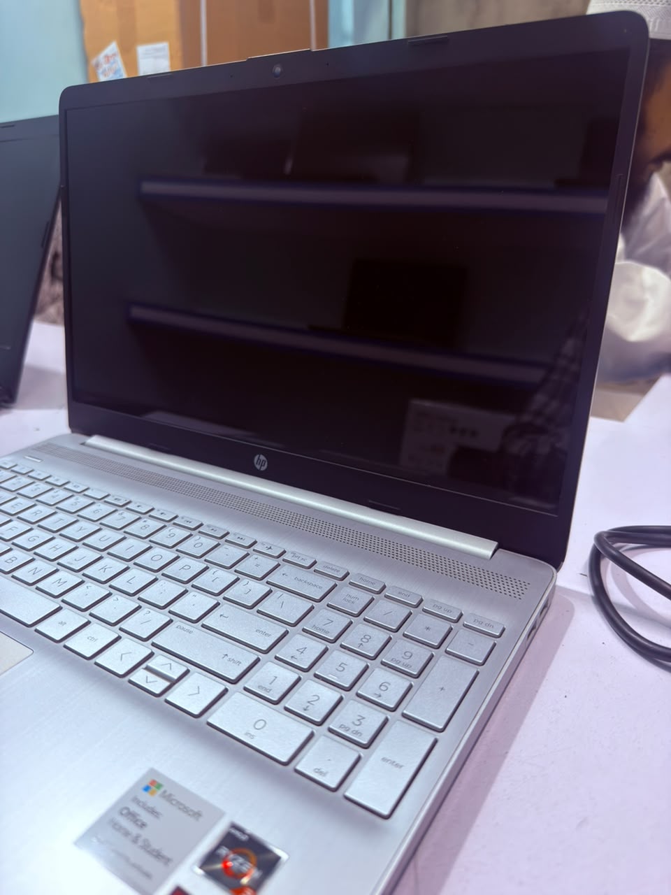 Hp Laptop 15s-gr0012AU