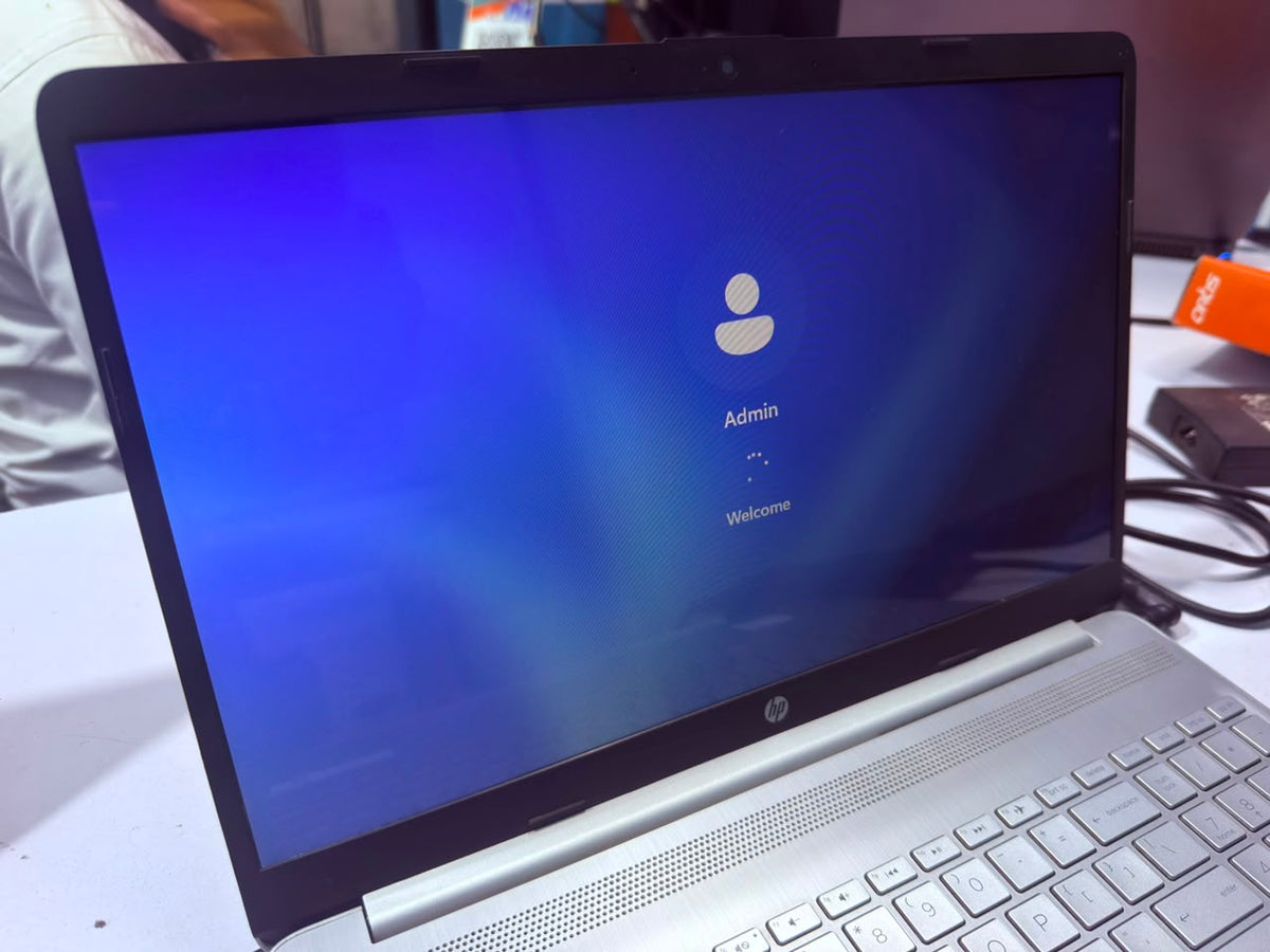 Hp Laptop 15s-gr0012AU